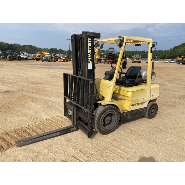 2003 HYSTER H50XM Forklift - Mast