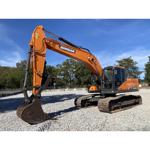 2021 DOOSAN DX225LC-5 Excavator