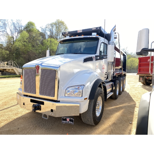 2025 KENWORTH T880 Dump Truck