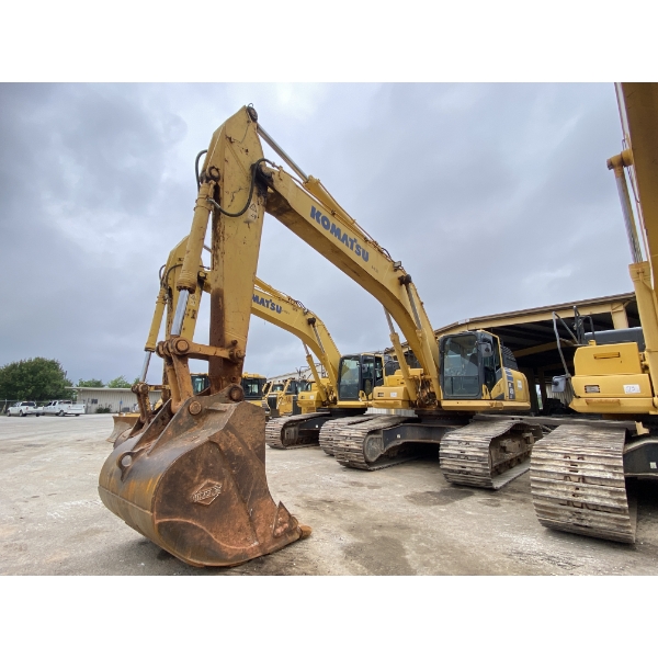 2017 KOMATSU PC490LC-11 Excavator