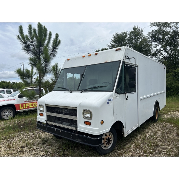 1999 FORD  Box Truck