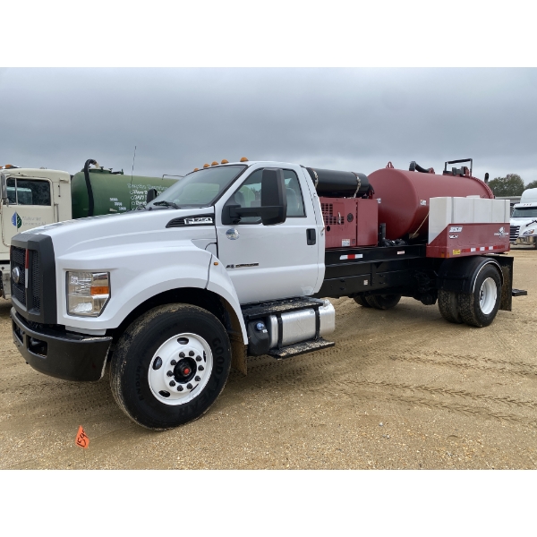 2017 FORD F750 Vacuum Truck
