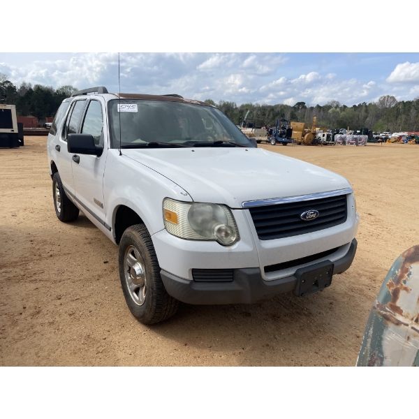 2006 FORD EXPLORER SUV