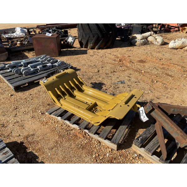BELLY PAN & (2) PALLET FORKS