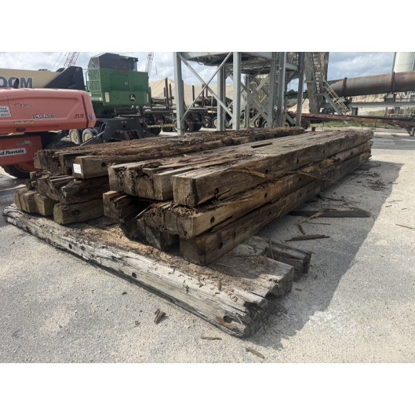 (6) TIMBER CRANE MATS