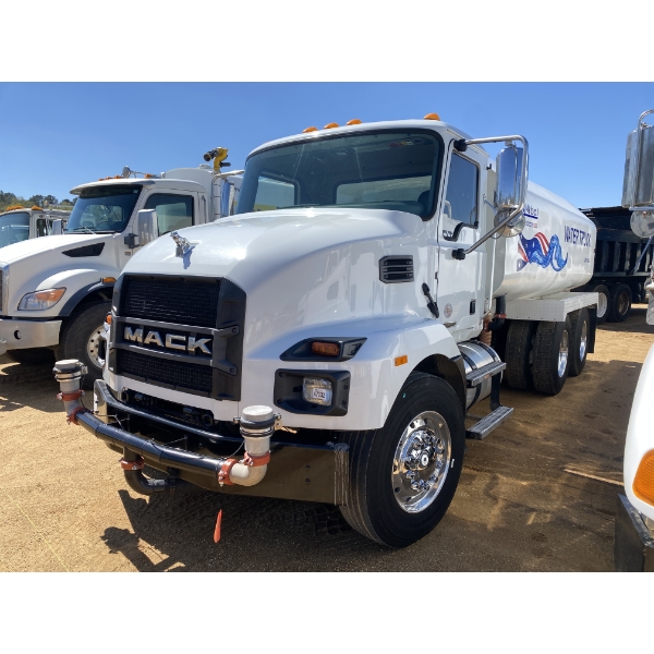 2022 MACK MD Water Truck