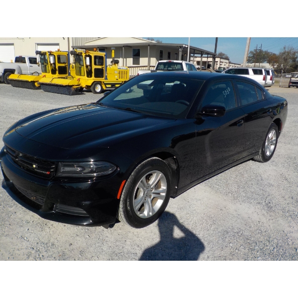 2020 DODGE CHARGER Automobile