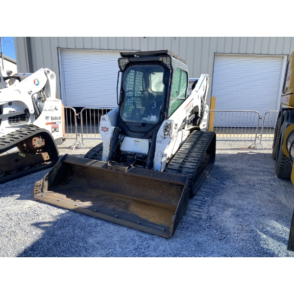 2015 BOBCAT T750 Skid Steer Loader - Crawler