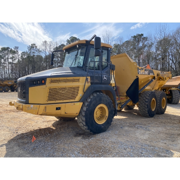 2017 JOHN DEERE 260E Articulated Truck