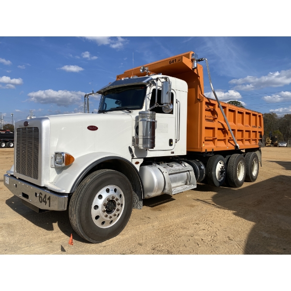 2018 PETERBILT 367 Dump Truck
