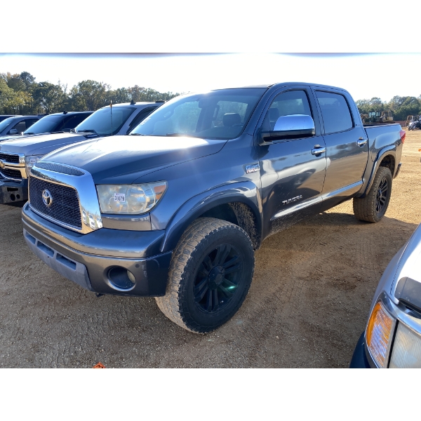 2008 TOYOTA TUNDRA LIMITED Pickup Truck