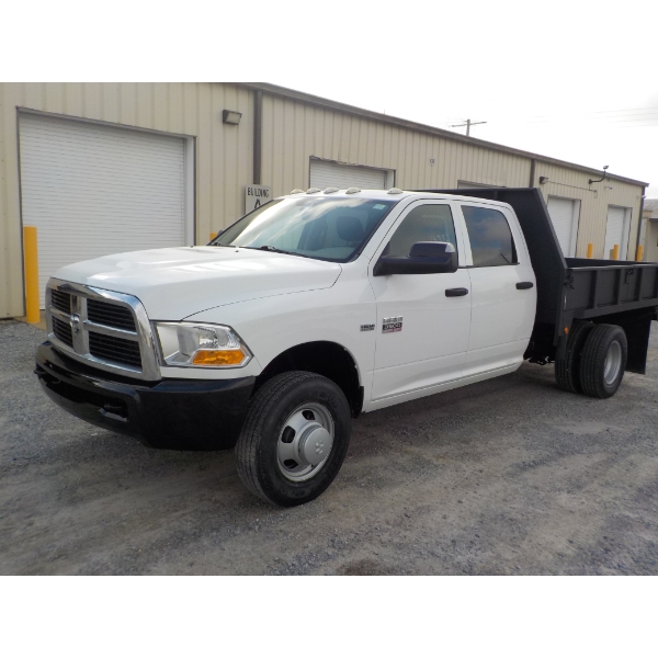 2011 DODGE RAM 3500 Flatbed Truck