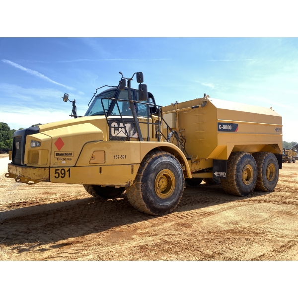 2015 CAT 745C Water Wagon