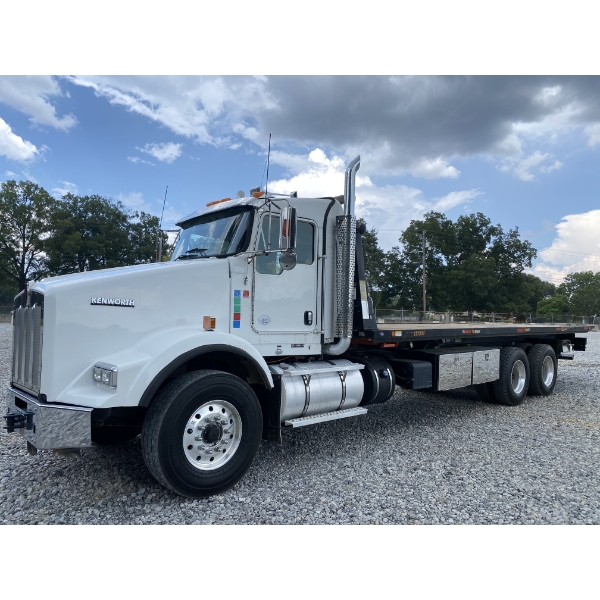 2016 KENWORTH T800 Rollback Truck