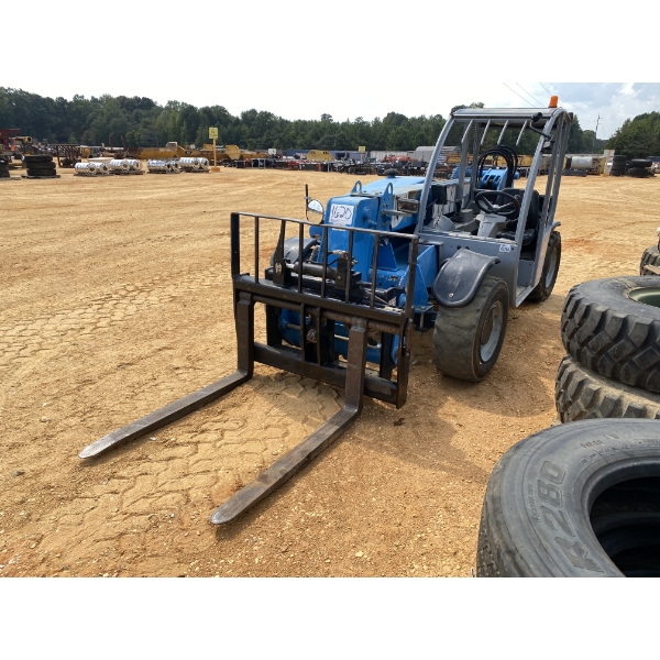 2013 GENIE GTH-5519 Forklift - Telehandler