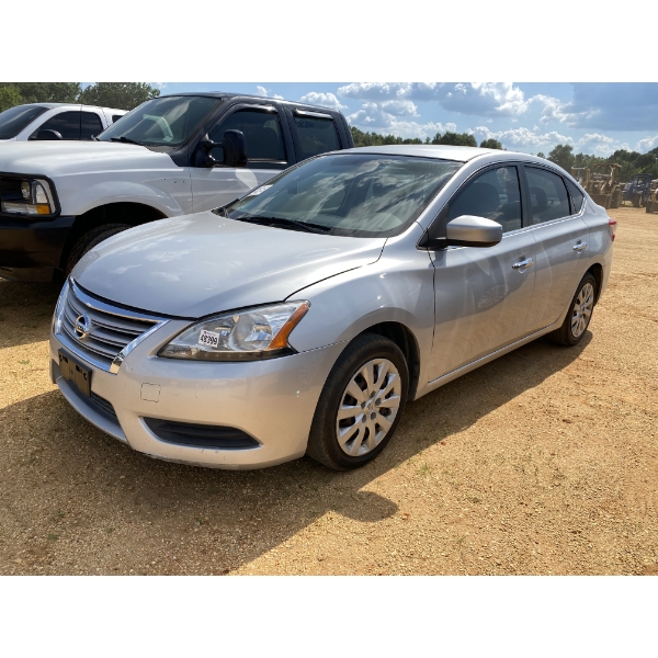 2013 NISSAN SENTRA Automobile
