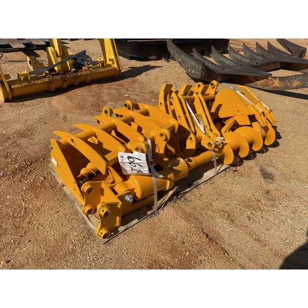PALLET OF MINI EXCAVATOR ATTACHMENT ITEMS