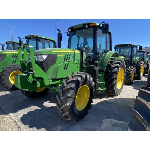 2017 JOHN DEERE 6130M Farm Tractor