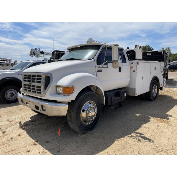 2003 FORD F650 Service / Mechanic Truck