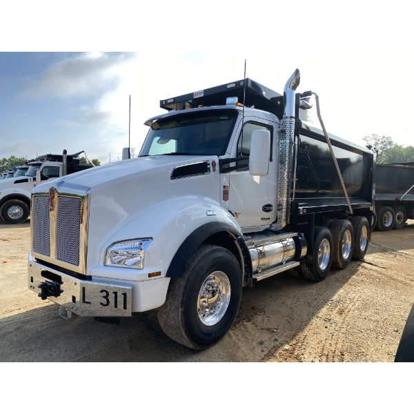 2025 KENWORTH T880 Dump Truck