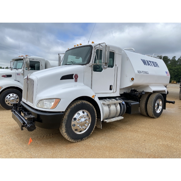 2016 KENWORTH T370 Water Truck