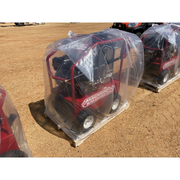 2025 MAGNUM GS18 Pressure Washer
