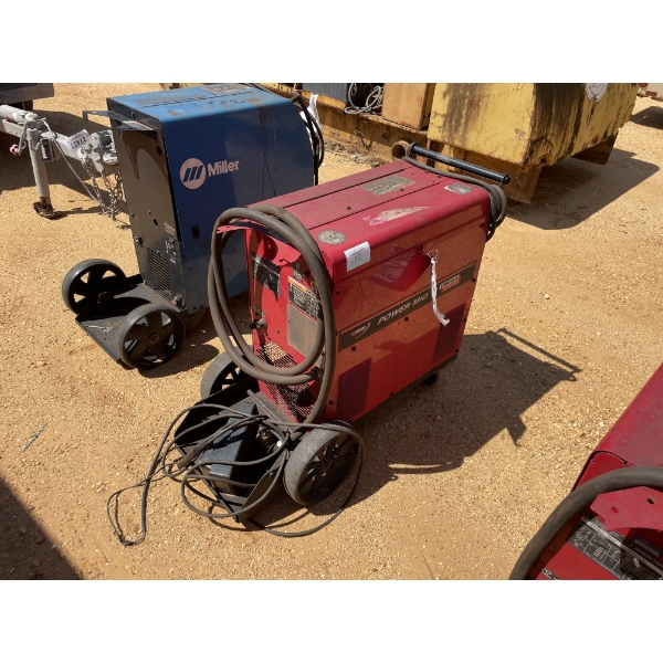 LINCOLN ELECTRIC MIG WELDER