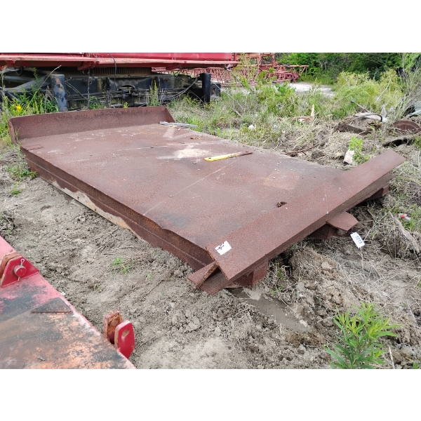 11' X 8' STEEL SKID PLATE