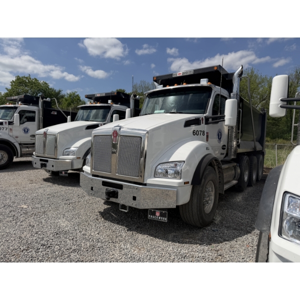 2026 KENWORTH T880 Dump Truck