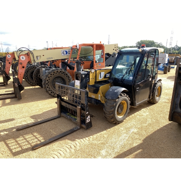 2021 CAT TH255C Forklift - Telehandler