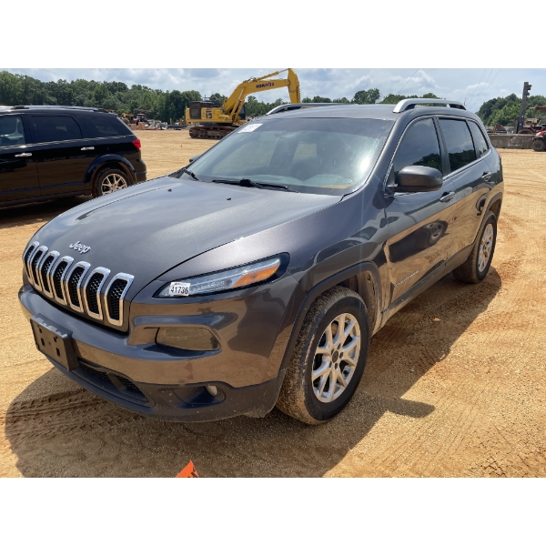 2014 JEEP CHEROKEE LATITUDE SUV