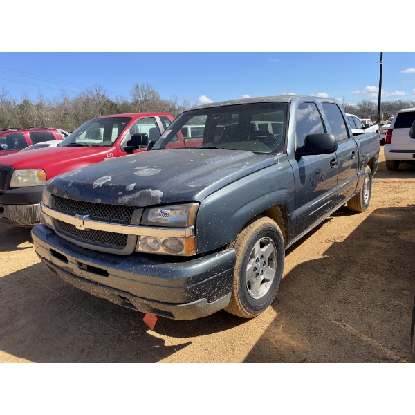 2006 CHEVROLET SILVERADO Pickup Truck