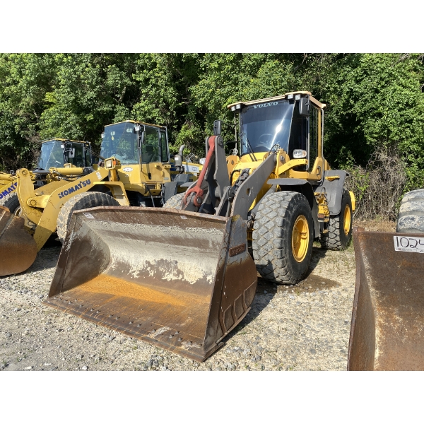 2015 VOLVO L90H Wheel Loader