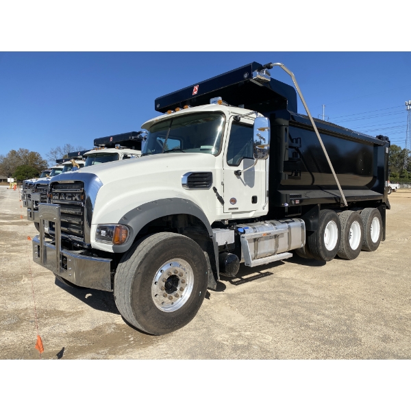 2025 MACK GR64F Dump Truck