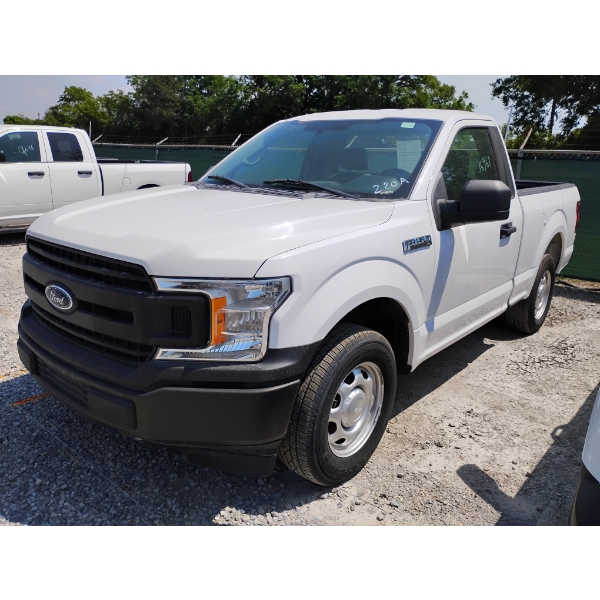 2018 FORD F150 XL Pickup Truck