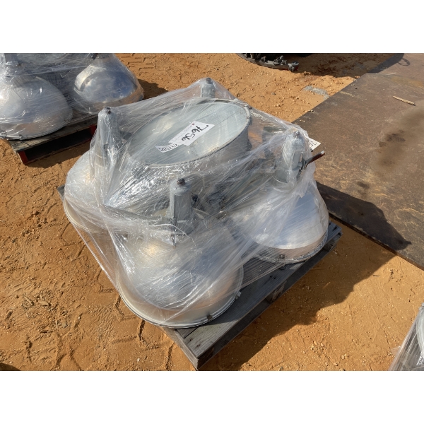 WAREHOUSE LIGHT FIXTURE