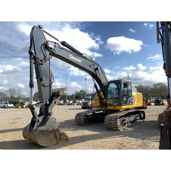 2024 JOHN DEERE 210P Excavator