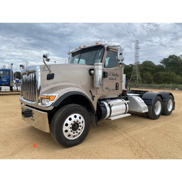 2019 INTERNATIONAL HX520 Day Cab Truck
