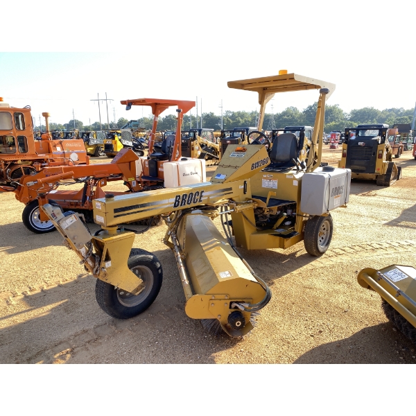 2022 BROCE BW260 Broom