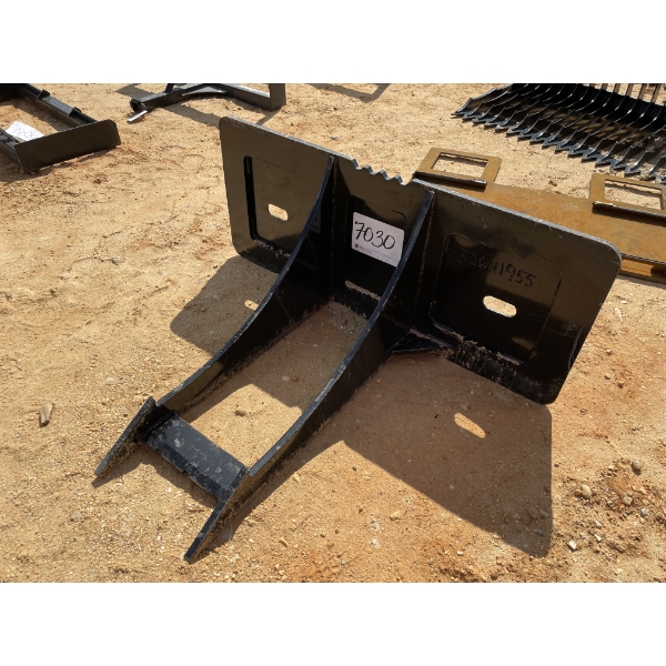 STUMP PULLER, fits skid steer loader