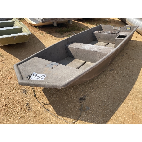 14' FIBERGLASS JON Boat