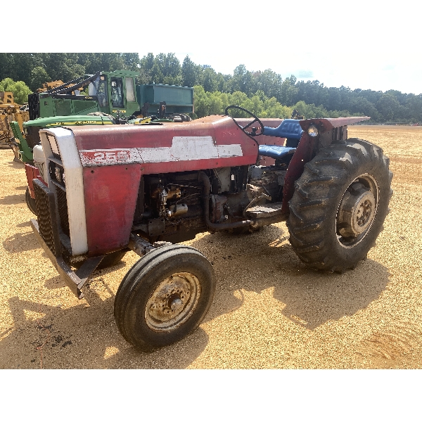 1975 MASSEY FERGUSON 255 Farm Tractor