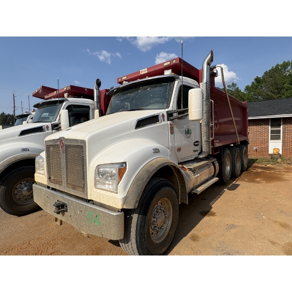 2026 KENWORTH T880S Dump Truck