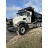 Image 1 : 2024 MACK GR64F Dump Truck