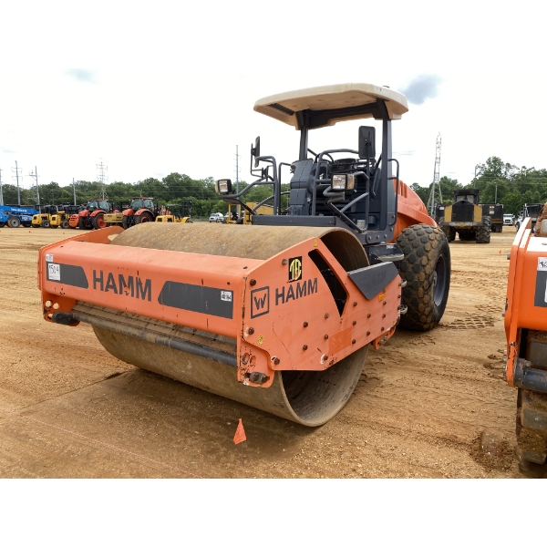 2018 HAMM H10i Roller