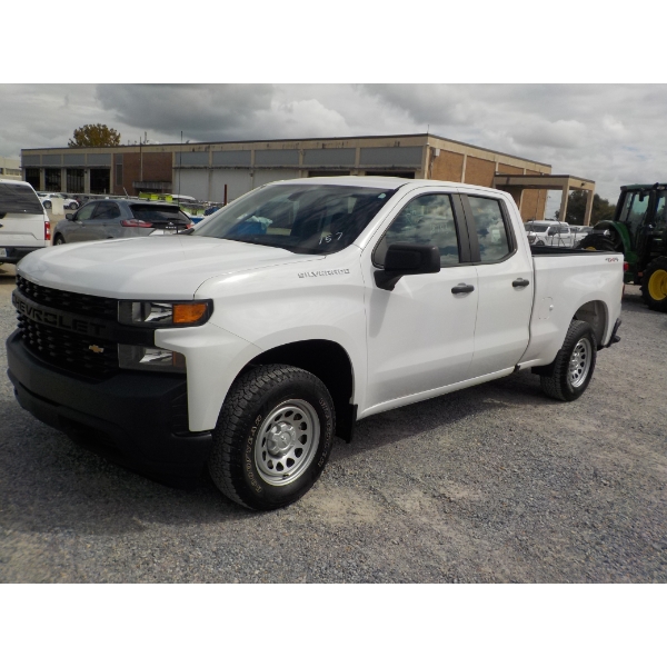 2021 CHEVROLET SILVERADO Pickup Truck