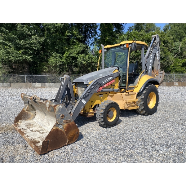 2014 VOLVO BL60B Backhoe