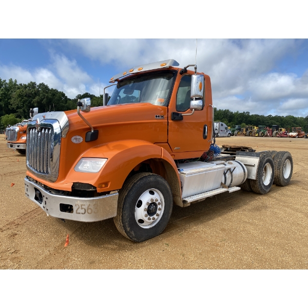 2023 INTERNATIONAL HX620 Day Cab Truck