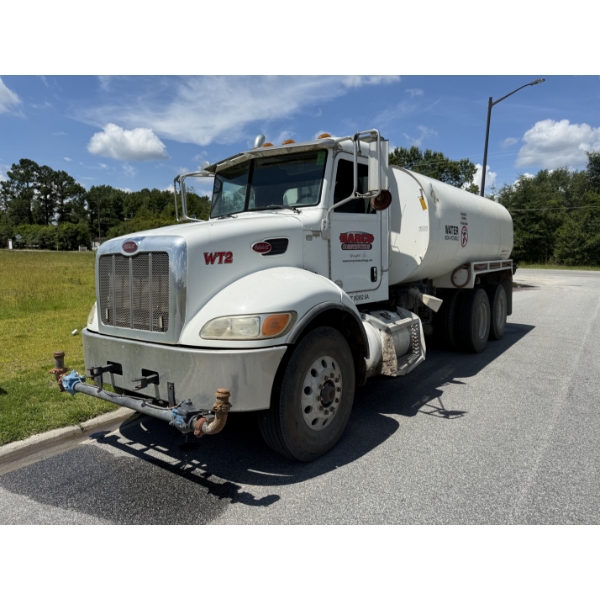 2012 PETERBILT 348 Water Truck