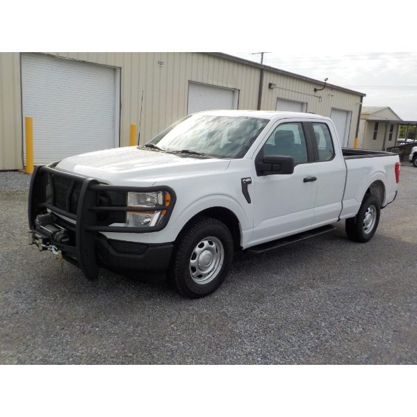 2022 FORD F150 XL Pickup Truck